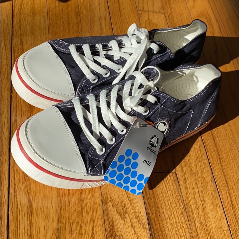 Crocs hover lace up sneakers size M13